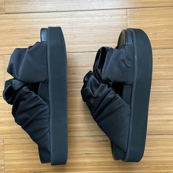 GANNI SATIN RUFFLE SLIDES SANDALS - Picture 4 of 11